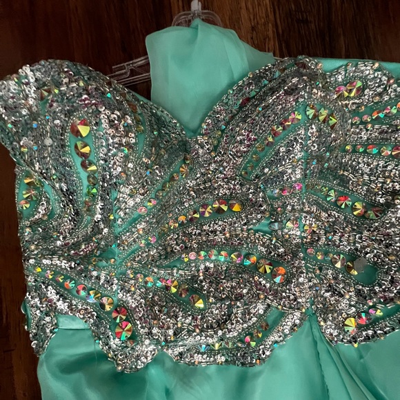 Turquoise, jeweled formal dress - Picture 5 of 6
